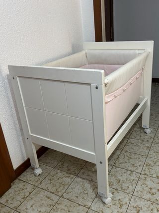 Minicuna/Moisés blanco y rosa