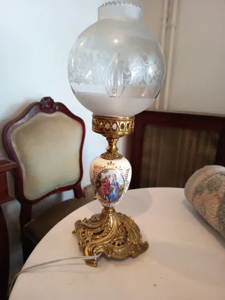 Lámpara de mesa vintage porcelana y metal