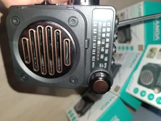 RADIO Y BLUETOOTH REPRODUCTOR MÚSICA TF/USB estren