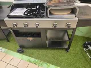 Barbacoa de gas 6 fuegos