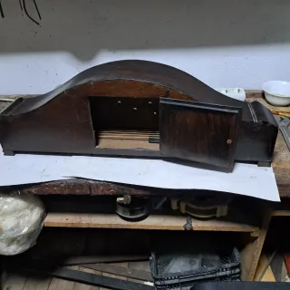 Caja de Reloj con soneria de sobremesa alemán