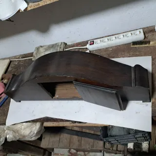 Caja de Reloj con soneria de sobremesa alemán