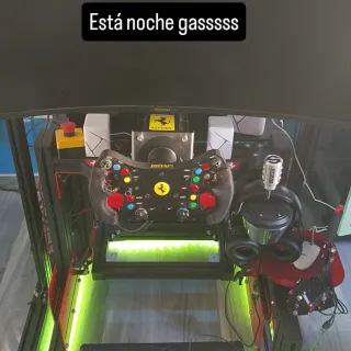 Aro innato para simracing Ferrari gt3