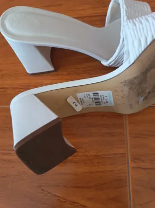 Sandalias blancas Primark Talla 38