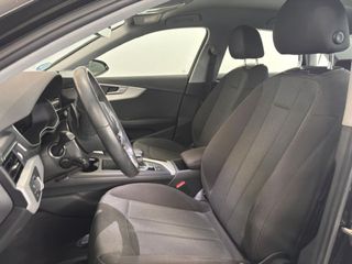 Audi A4 Advanced 30 TDI 100kW (136CV) S tronic
