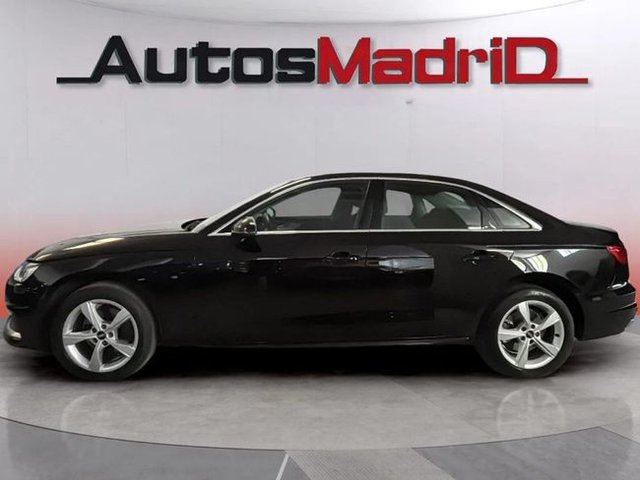 Audi A4 Advanced 30 TDI 100kW (136CV) S tronic