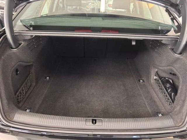 Audi A4 Advanced 30 TDI 100kW (136CV) S tronic