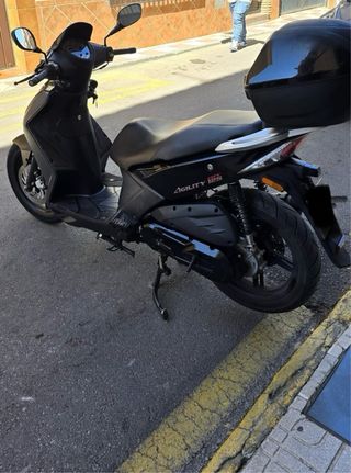 Kymco Agility City 125 Negra