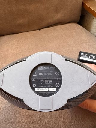 Altavoz JBL Radial Micro Negro Dock Station paraiP