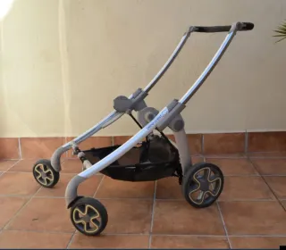 Conjunto Chasis + Capazo + Silla Bebe Confort