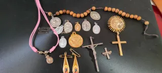 Set medaglie religiose con vari design