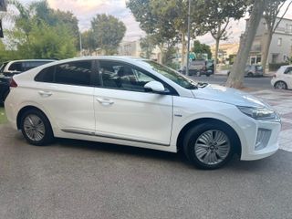 Hyundai IONIQ 1.6 GDI PHEV Klass DCT