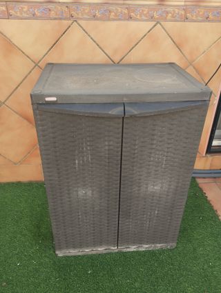 Piscina Intex 4x2x1 + depuradora y mueble