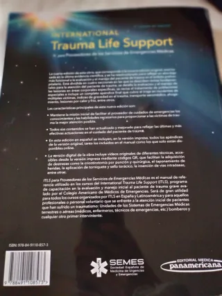 Libro salud, sanidad, emergencias, medicina.