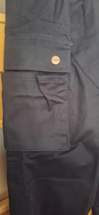 Pantalón multibolsillos Dike negro
