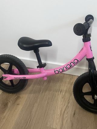Bicicleta sin pedales Banana rosa