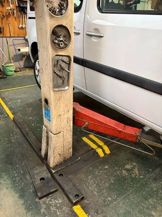 Elevador ISTOBAL 2750 KGS