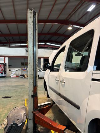 Elevador ISTOBAL 2750 KGS