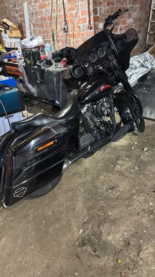 Harley-Davidson FLHTCUI 2005 Negra