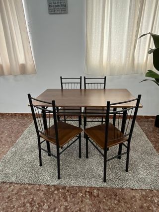 Mesa de cocina + 4 sillas - Envio gratis