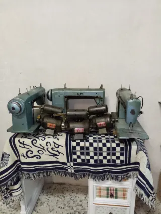 Máquinas de coser Alfa (3 unidades)