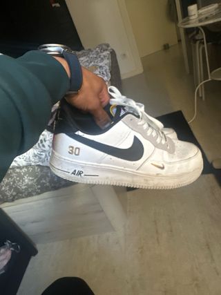 Nike Air Force 1 '24' Doradas y Blancas