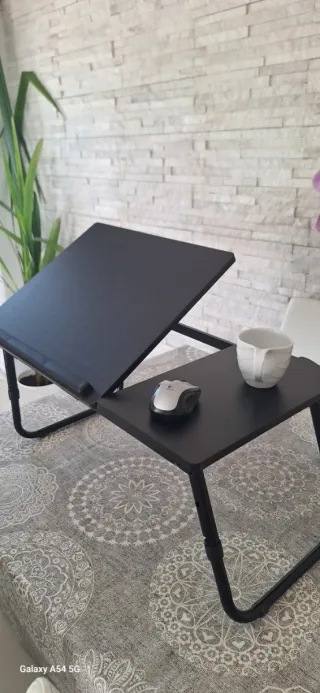Mesa auxiliar plegable
