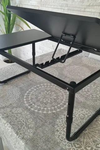Mesa auxiliar plegable