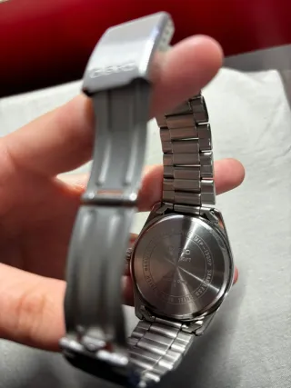 Reloj Casio Azul Celeste y Plateado