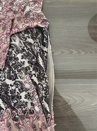 Vestido estampado manga francesa