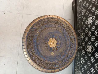 PRECIOSO TABURETE DE LA INDIA