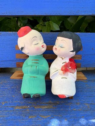 ENAMORADOS EN EL PARQUE