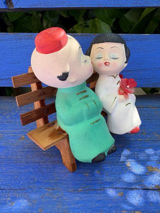ENAMORADOS EN EL PARQUE