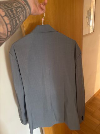 Traje gris nuevo Talla XL