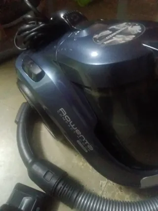 Aspiradora Rowenta Compact Power Cyclonic