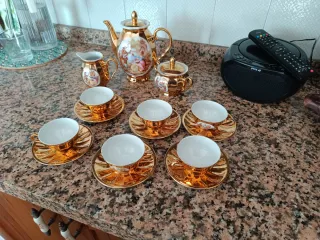 Elegante set da tè vintage dorato