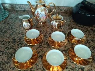Elegante set da tè vintage dorato