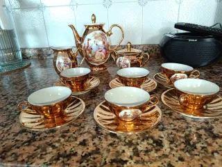Elegante set da tè vintage dorato