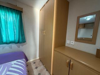 Mobilhome blanco y azul