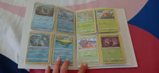 Álbum Pokémon + Cartas
