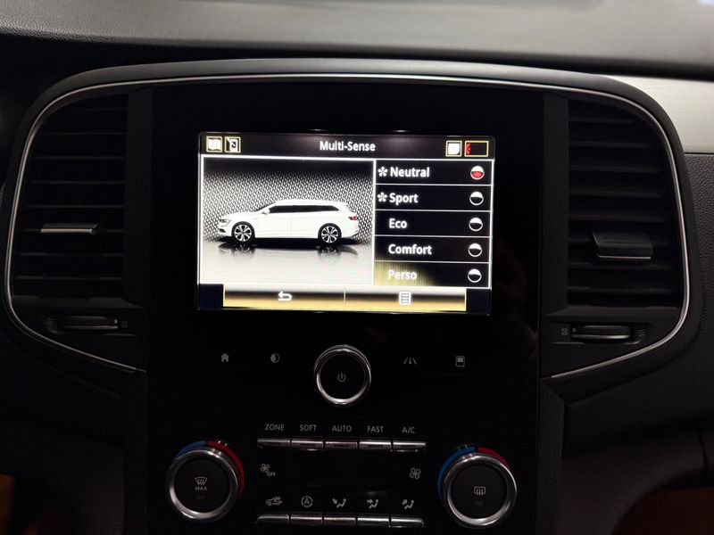 Renault Talismán 2019, foto 30