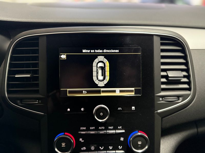 Renault Talismán 2019, foto 35