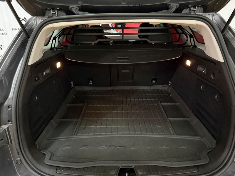 Renault Talismán 2019, foto 36
