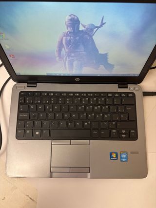 HP Elitebook 820G1 i5-4300U 8GB/320GB HD Leed todo