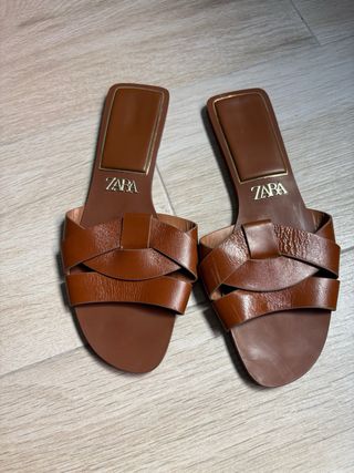 Sandalias Planas Zara Marrones