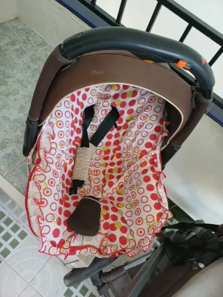 Maxi-Cosi y capazo Jané