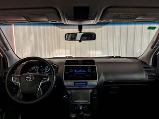 Toyota Land Cruiser 2.8 D-4D GX 7 Plazas