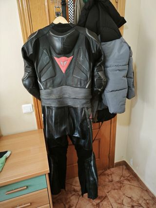 Mono Dainese Laguna Seca Talla 50