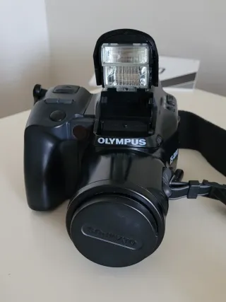 Cámara Olympus IS-1000 Zoom