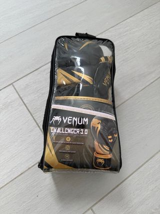 Guantes Boxeo Venum Challenger 3.0 Negro/Dorado